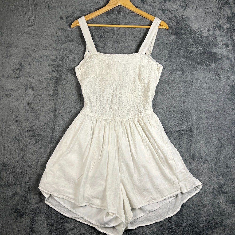 Hollister Romper Womens Large White Smocked Pleated Sleeveless Backless Tie Back